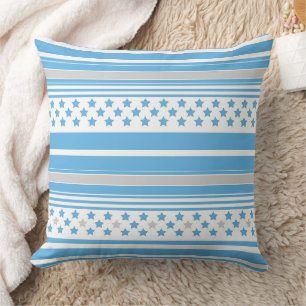 Coussin Motif bleu ciel rayé avec des étoiles