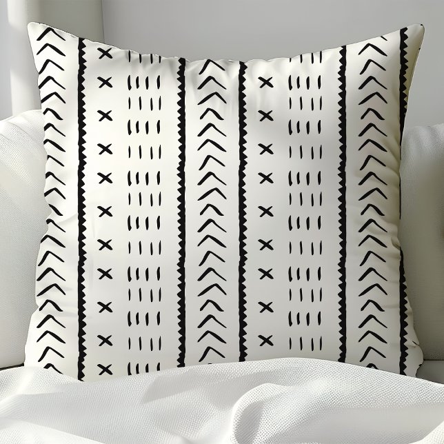 Coussin Motif de Boho Tribal Aztec noir et blanc (Créateur téléchargé)