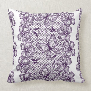 Coussin Motif de dentelle avec des papillons