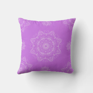 Coussin Motif de la médaillon Lavender Mandala