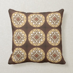 Coussin Motif de mandala dans bronzage et brun chocolat