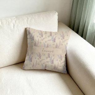 Coussin Motif de prairie au lupin et papillon au pastel do