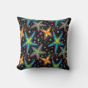 Coussin Motif d'étoiles de mer noir et moderne