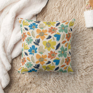 Coussin Motif floral bohème dessiné à la main de manière a