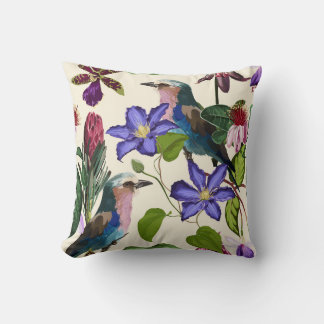 Coussin Motif floral, feuille, oiseau, fleurs exotiques.