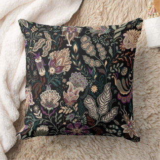 Coussin Motif floral paisley vintage foncé, art folkloriqu