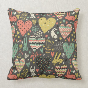 Coussin Motif mignon de lapins d'amour avec des coeurs