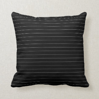 Coussin Motif mince noir et blanc subtil de rayures