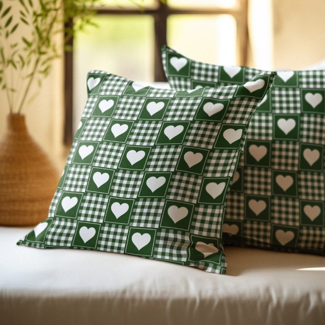 Coussin Motif patchwork de coeurs verts et blancs (Créateur téléchargé)