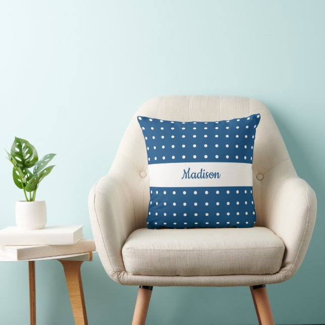 Coussin Motif Polka blanc classique en bleu avec nom (Chaise)