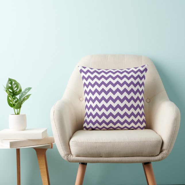 Coussin Motif rayé chevron violet moderne (Chaise)
