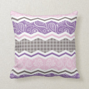 Coussin Motifs de pays de couleur rose pâle, violet et de 