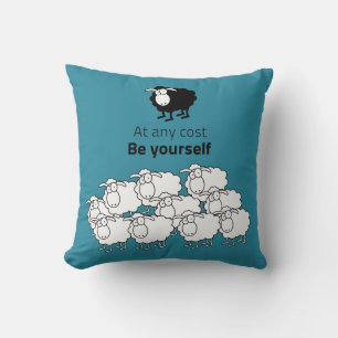 Coussin mouton noir et blanc
