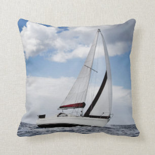 Coussin Navigation de yacht en mer ouverte