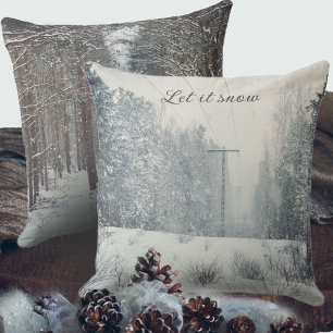Coussin Neige dans la forêt d'hiver