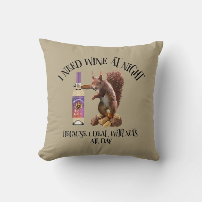 Coussin Noix toute la journée - Drôle buveur de vin d'écur (Recto)
