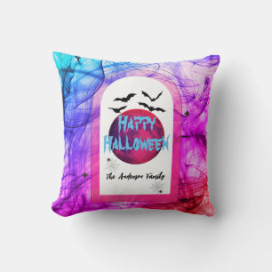 Coussin Nom de famille Purple Pink Modern Happy Halloween
