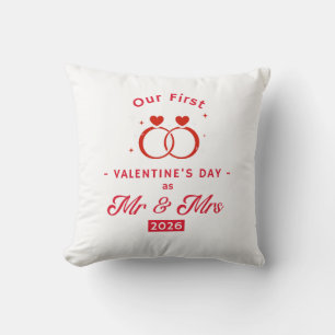 Coussin Notre premier Saint-Valentin en tant que M. et Mme