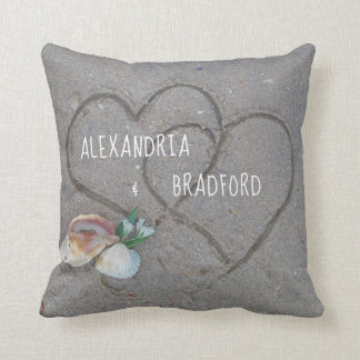 Coussin Nouvelles mariées personnalisées plage coeur cadea