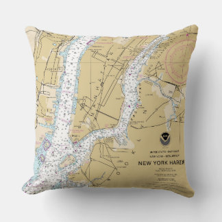 Coussin NY_Newyorkharbor