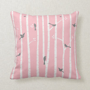 Coussin Oiseaux dans le rose de blanc gris d'arbres de