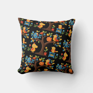 Coussin Oiseaux Whimsical & Fleurs Jeter Oreiller.\