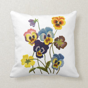 Coussin Pansies brodées