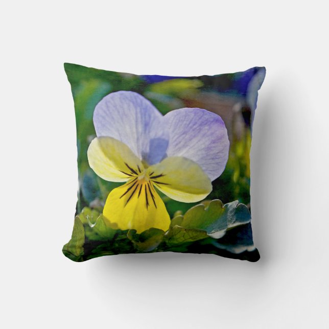 Coussin Pansy Perfection (Recto)