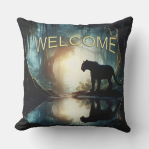 Coussin Panthère noire reflétée dans la piscine d'eau bien