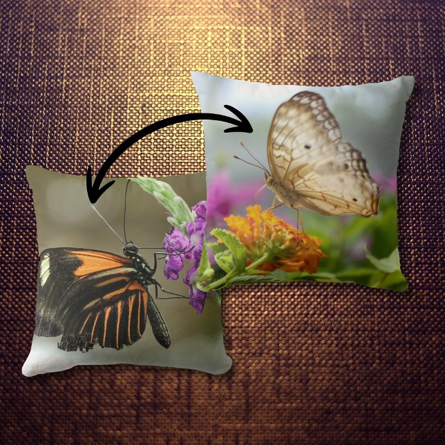 Coussin Papillon de la photographie de la nature sur la fl (Créateur téléchargé)
