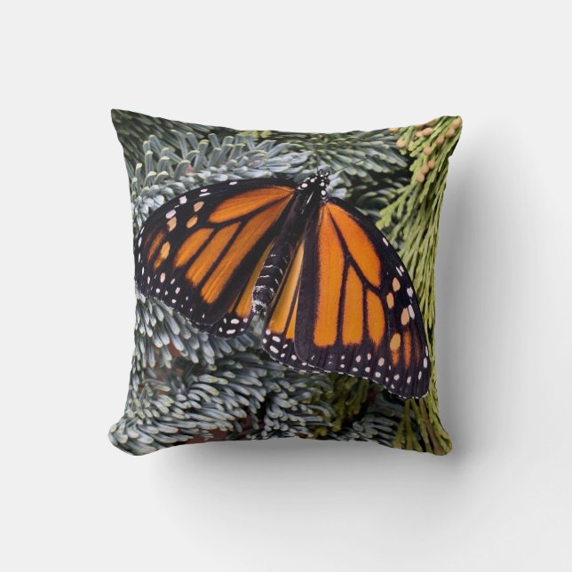 Coussin Papillon monarque sur verdure (Recto)