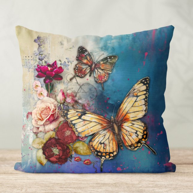 Coussin Papillons et fleurs Lancer l'oreiller (Mixed media butterflies and flowers pillow)