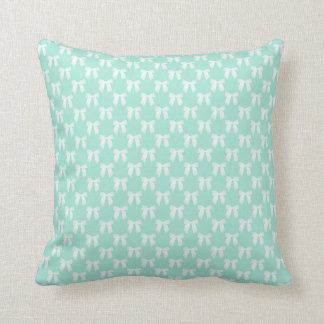 Coussin Pastel de menthe de cool de réversible avec les