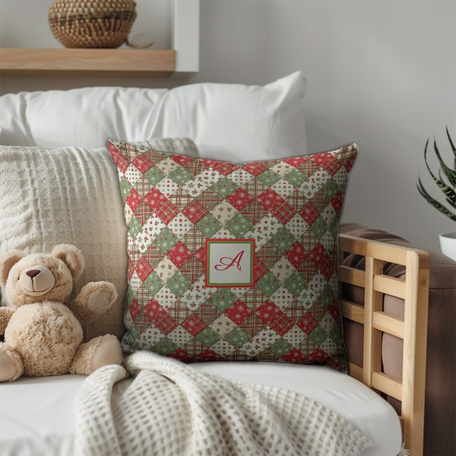 Coussin Patchwork de Noël famille Monogramme Vert Rouge  (Créateur téléchargé)