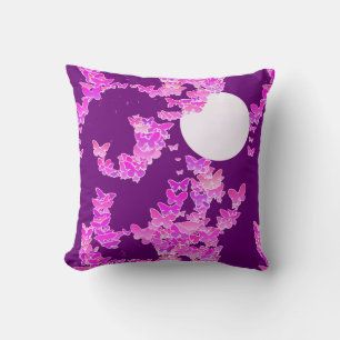 Coussin Paysage lunaire avec papillons - orchidée, améthys