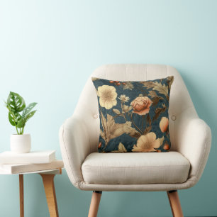 Coussin Pêche pâle et fleurs roses sur Arrière - plan Turq