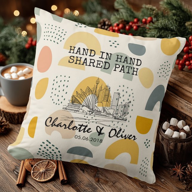 Coussin Personalized Modern Abstract Skyline Couple Pillow (Créateur téléchargé)