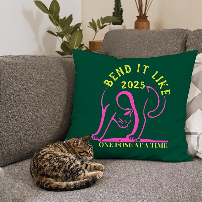 Coussin Personnalisable "Plier comme 2025" Yoga Cat (Créateur téléchargé)