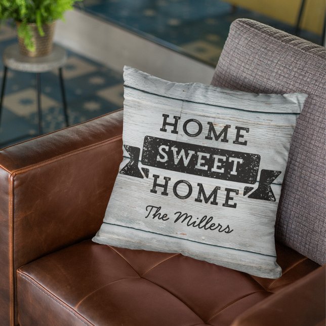 Coussin Personnaliser Nom Accueil Sweet Accueil Bois pâle  (Créateur téléchargé)