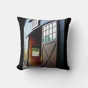 Coussin Perspective de la porte de grange
