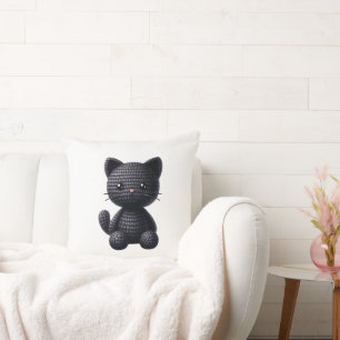 Coussin Petit chat noir au crochet