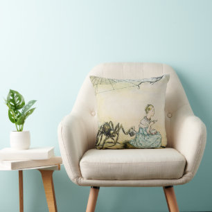 Coussin Petite Miss Muffet Vintage par Arthur Rackham