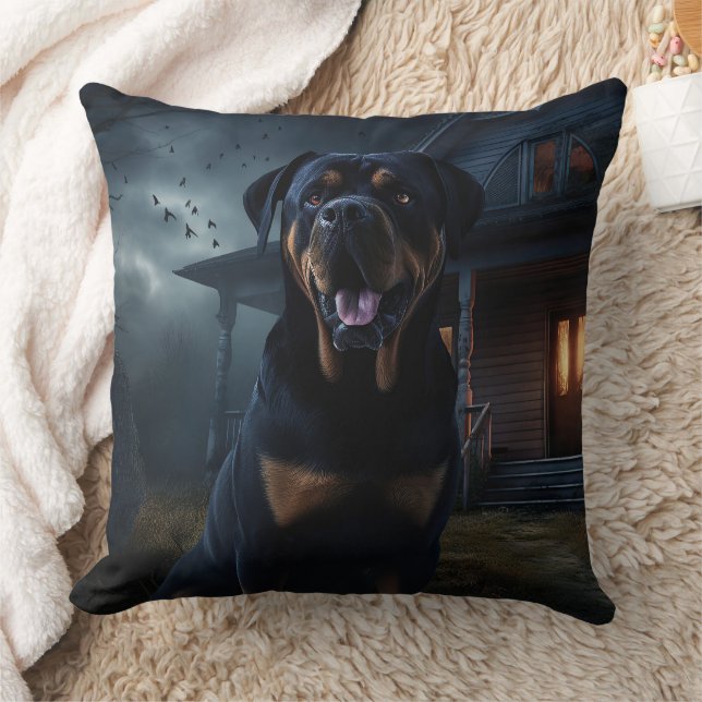 Coussin Peur d'Halloween Rottweiler (Couverture)