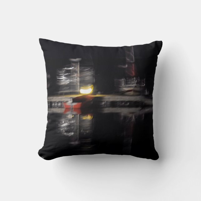Coussin photo abstraite, bateaux throw pillow (Front)
