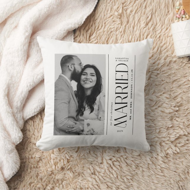 Coussin Photo de mariage des jeunes mariés à Noël (Couverture)