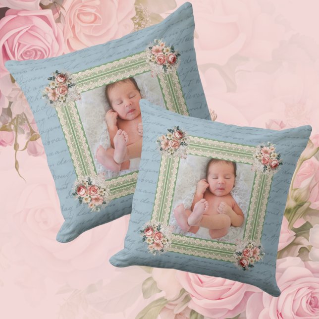 Coussin Photo vintage victorien damas délavé  (Personalize with photo of your choice!)