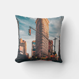 COUSSIN PHOTOGRAPHIE ARCHITECTURALE DU BÂTIMENT BROWN
