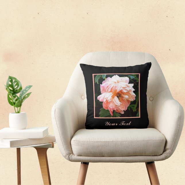 Coussin Pierres de printemps romantiques sur noir Personna (Créateur téléchargé)