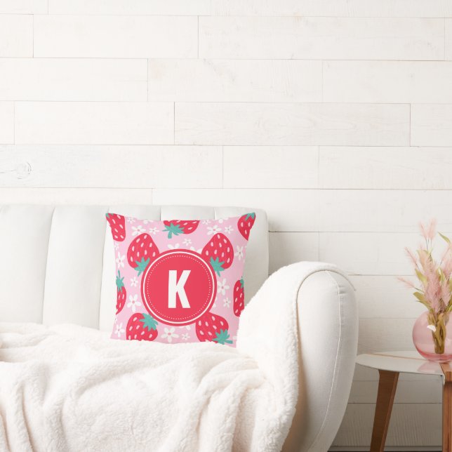 Coussin Pink Red Strawberries Floral  Pattern Monogram (Canapé)