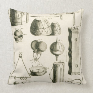 Coussin Plat II : Instrument de percussion antique et